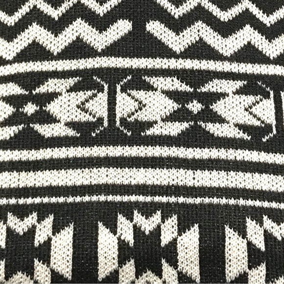 Oversized Open Front Tribal Print Pattern Waterfall Cardigan - Picture 9 of 11